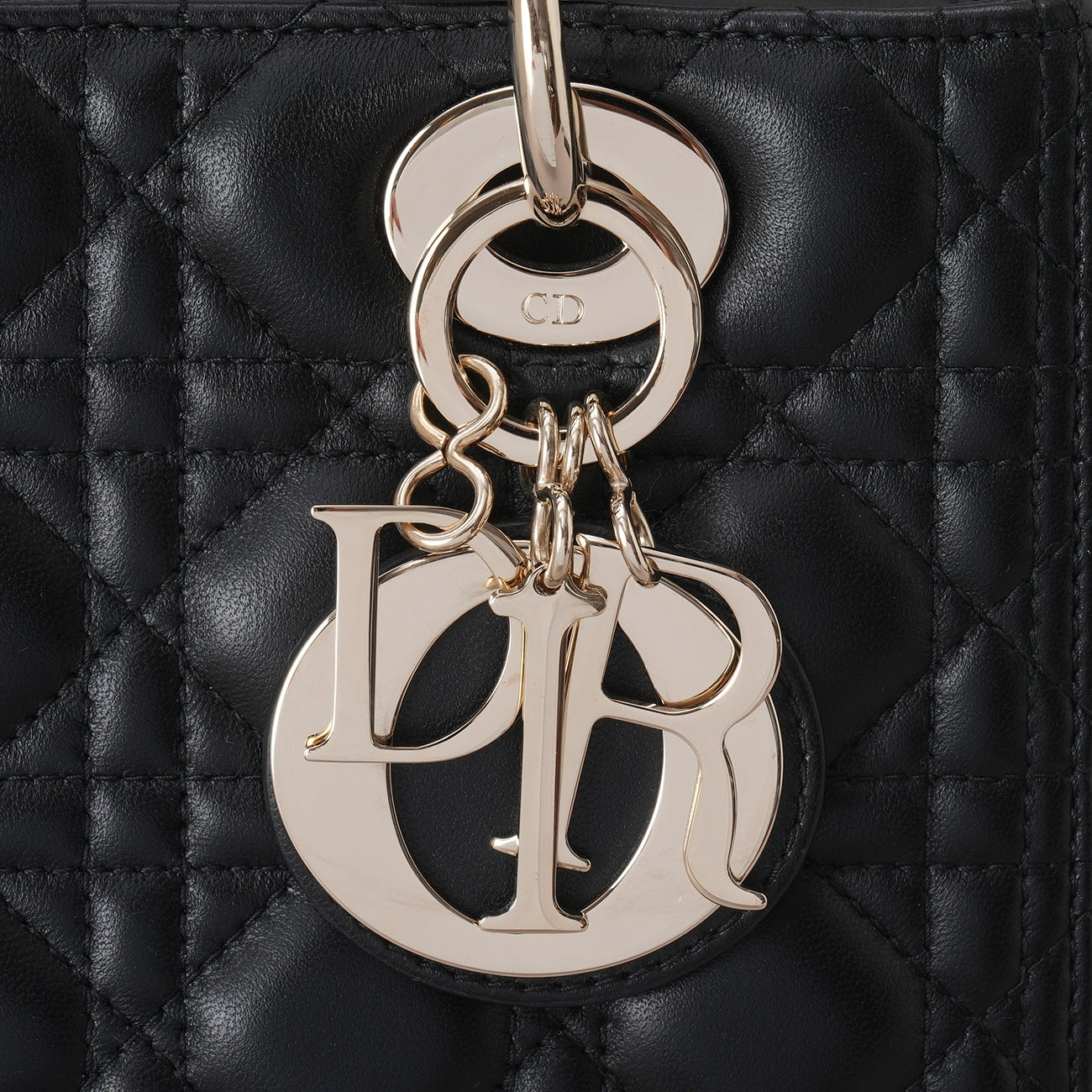 CHRISTIAN DIOR(USED)디올 레이디백 미듐